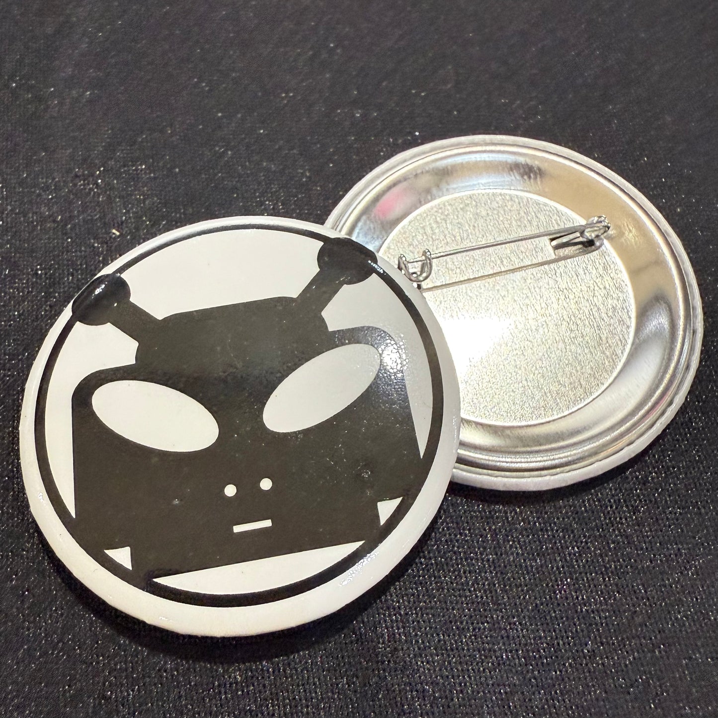 Alien Robot PIN 2" Black and White